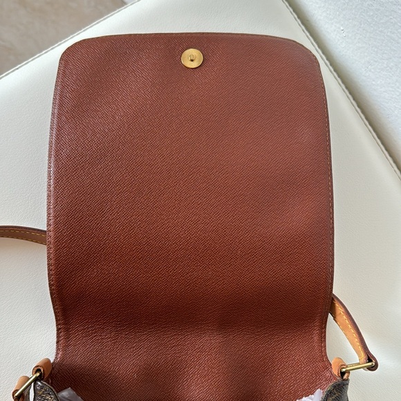 Louis Vuitton Monogram Musette Shoulder Bag in Excellent Condition - Picture 8 of 16